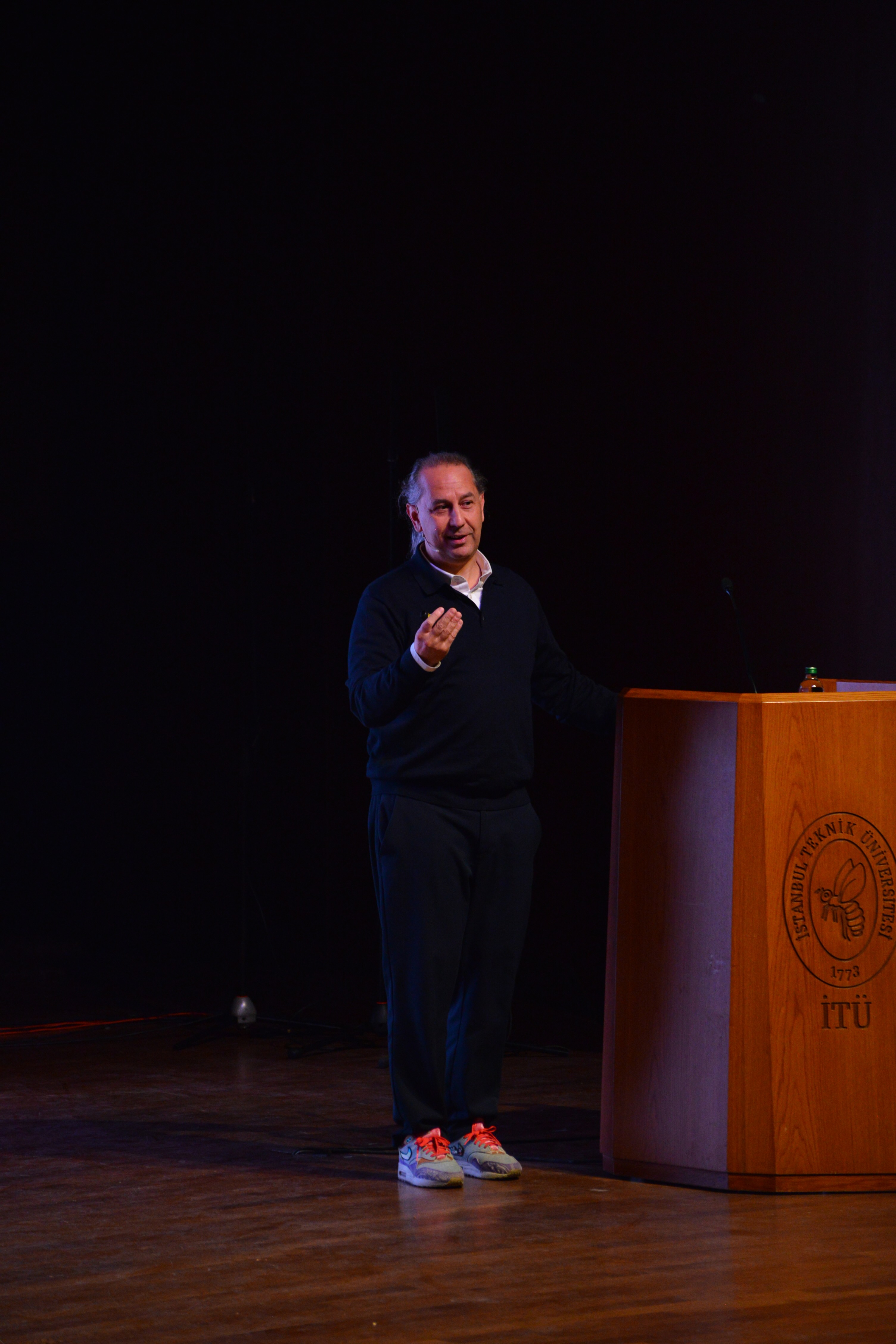 Halil Aksu — futurist, strategist, and keynote speaker